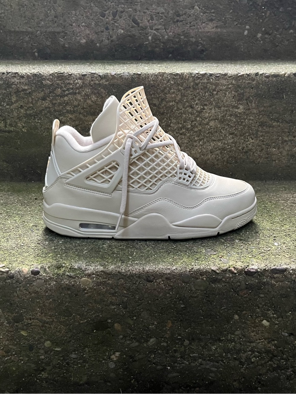 Air Jordan 4 retro “Net Rattan”